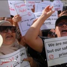 Des Tunisiens manifestent  Sfax contre les migrants africains
