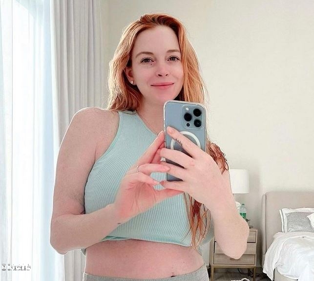 Lindsay Lohan quelques semaines aprs son accouchement, le 1er aot 23
