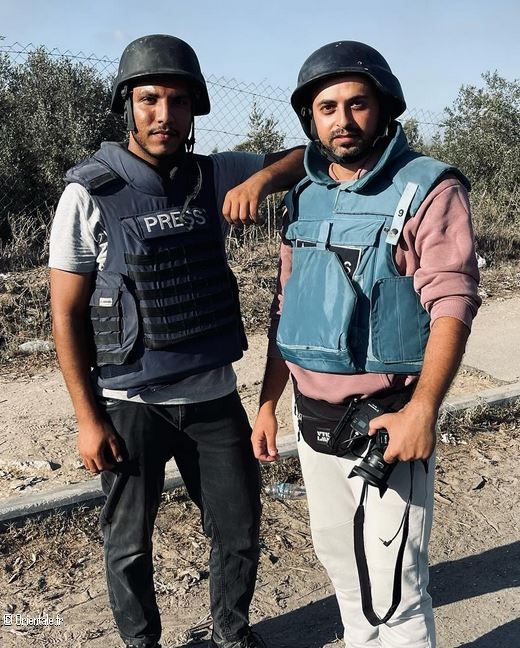 Le dfunt Mohammed Abou Samra ( droite) avec un collgue journaliste