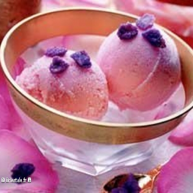 Glace a la rose Glace a la rose