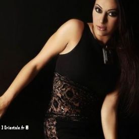 Maya Nasri prend la pose