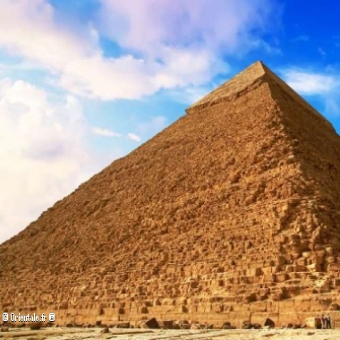 Pyramide de Kheops. Grce au fonctionnaire Merer, nous savons que c'tait un tombeau royal