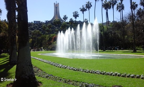 Jardin d'essai à Alger Jardin d'essai à Alger