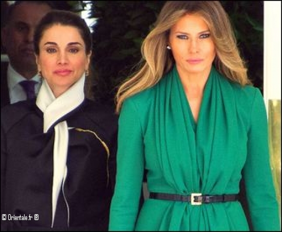 La reine avec Mme Trump La reine avec Mme Trump