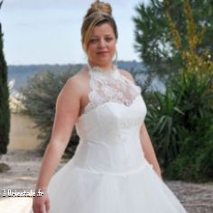 Robe en mousseline et dentelle