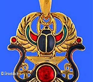 Pendentif egyptien scarabe et ail