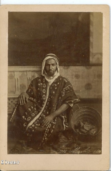 Mozabite en Algérien, ancien Mozabite en Algérien, ancien