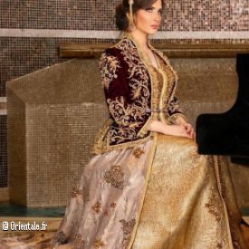 Kenza en tenue traditionnelle4