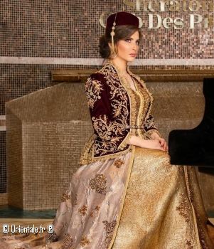 Kenza en tenue traditionnelle4