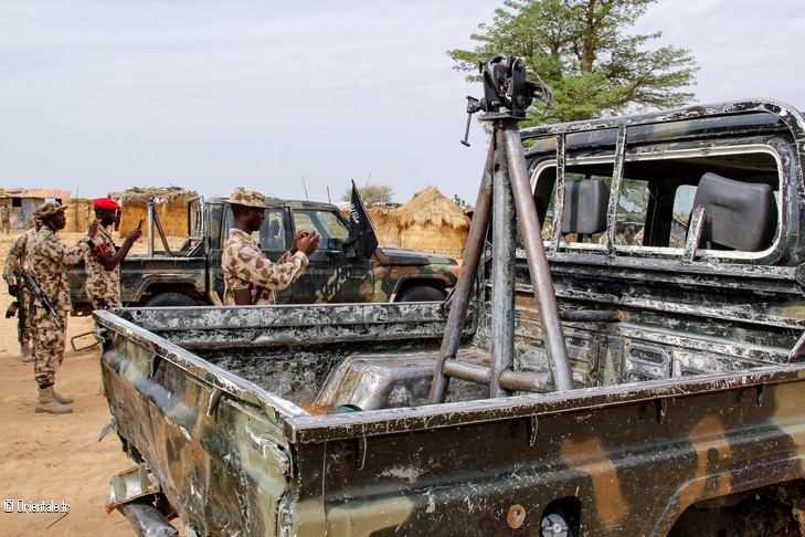 Soldats de l'arme nigeriane