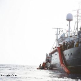 Bateau de migrants noirs