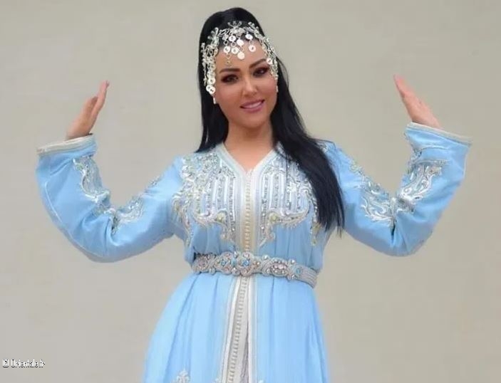 Sumaya en caftan marocain Sumaya en caftan marocain