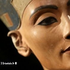 Nefertiti maquillage