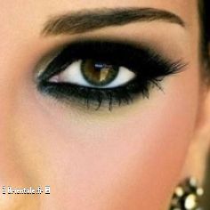 Maquillage au khol égyptien
