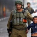 Enfant palestinien arrete par l'armee d'Israel