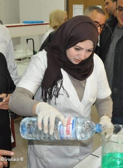 Etudiante algerienne Etudiante algerienne