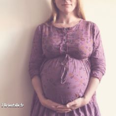 Jeune femme enceinte