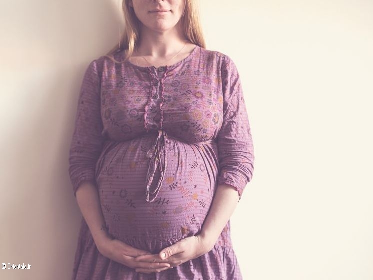 Jeune femme enceinte Jeune femme enceinte