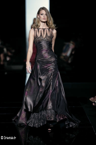 Dfil Elie Saab 2005 - Robe soie sombre