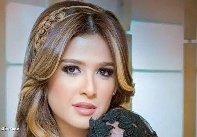 Yasmine Abdel Aziz hospitalise