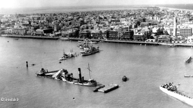L'Égypte a coulé des navires aux extrémités du canal pour empêcher Israël de l'utiliser ou de le traverser