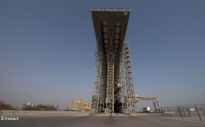 Innovation de déplacement de conteneur Jebel Ali