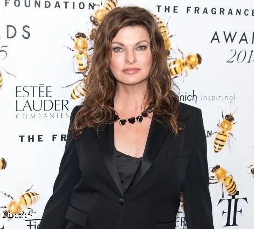 Linda Evangelista, avant d'tre dfigure