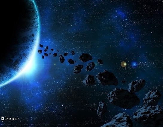 Asteroide surnommé Dieu du Chaos qui s'est approché de la Terre (2020)