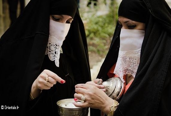 Femmes en mlaya de Constantine