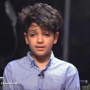 Muhammad Osama, 11 ans, chante et rencontre un succès fou