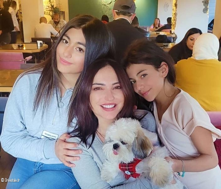 Amal Arafa et ses filles Amal Arafa et ses filles