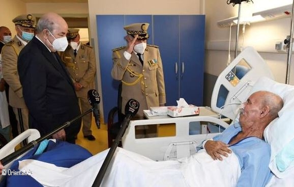 Le chef du Front Polisario reçoit la visite du président algérien après son retour au pays