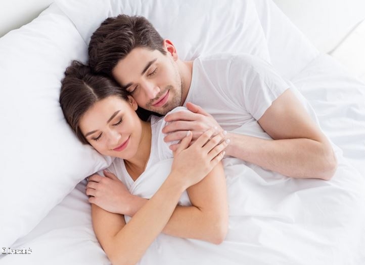 Jeune couple Jeune couple
