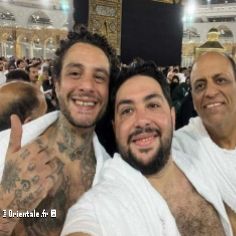 Ahmed El Fishawy ( g.), un inconnu et Ayman Youssef (  d.)