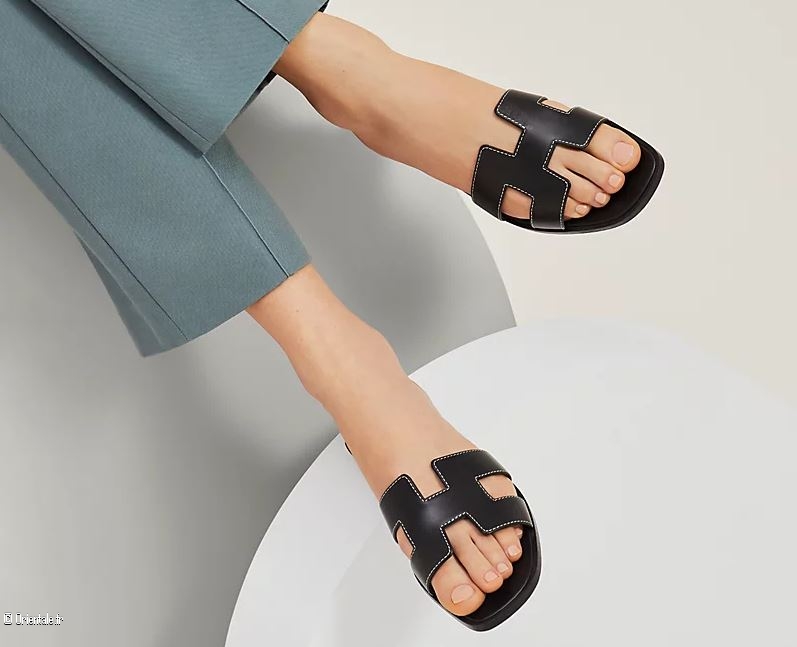 Sandales Hermès Oran, un triple atout de luxe, de style et de polyvalence