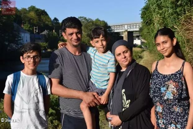 Une famille algérienne vivant à Angers, en France