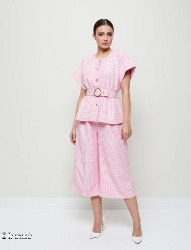 Mode prêt-à-porter femme Mode prêt-à-porter femme