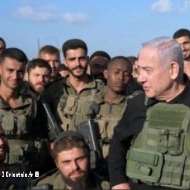 Netanyahou avec des soldats isra�liens