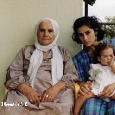 Lina Soualem bb avec ses mre et arrire-grand-mre (photo de la ralistratrice)