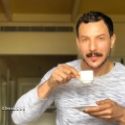 Basil Khayyat est accro au caf !